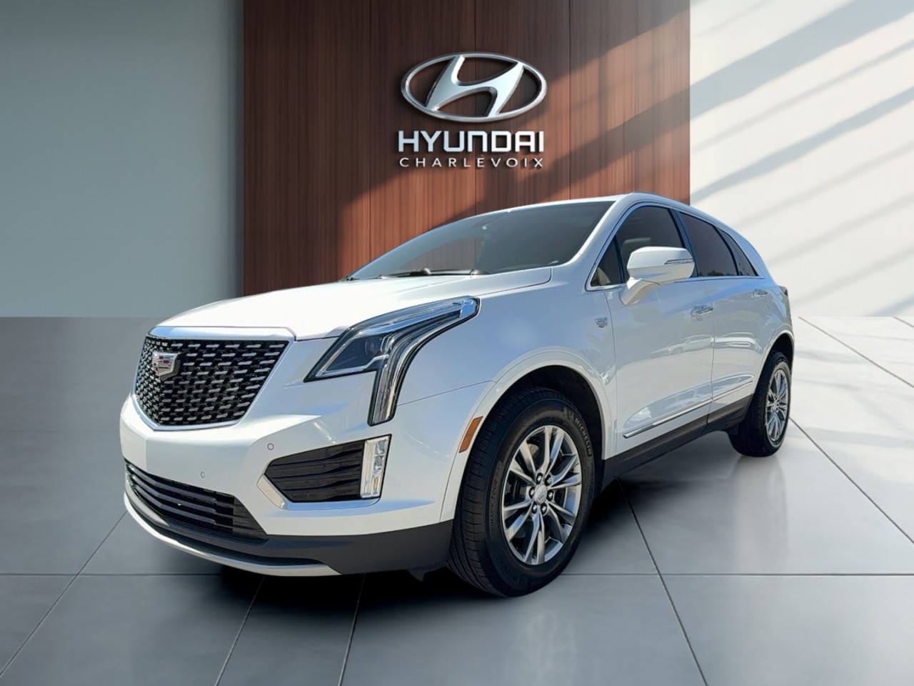 Cadillac 2023 XT5 AWD 4dr Premium Luxury